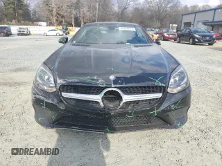 2018 Mercedes-Benz SLC 300 z VIN WDDPK3JA0JF151653, wystawiony jako Copart lot #85726674 z przebiegiem 25 147 mil mil oraz Szkoda całkowita • Salvage title. Historia ofert i sprzedaży dostępna na DreamBid. Obrazek 5.