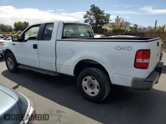 2007 Ford F-150 XLT z VIN 1FTPX14537KD20112, wystawiony jako Copart lot #63620575 z przebiegiem 185 021 mil mil oraz Czysty tytuł • Clean title. Historia ofert i sprzedaży dostępna na DreamBid. Obrazek 2.