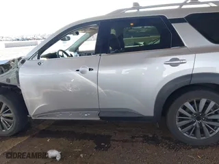 2022 Nissan Pathfinder SL with VIN 5N1DR3CB6NC231492, listed as a IAAI auction lot 41646047 with 83,972 mi miles. Bid and sale history available at carsss.com. Image 15.