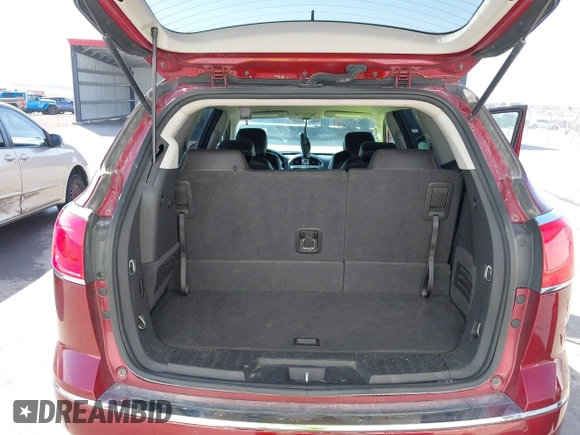 2015 Buick Enclave Leather with VIN 5GAKVBKD3FJ303977, listed as a IAAI auction lot 41880846 with 226,713 mi miles and . Bid and sale history available at carsss.com. Image 18.