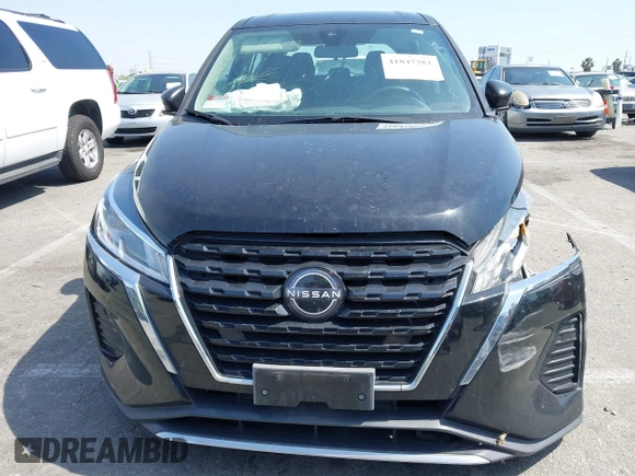 2022 Nissan Kicks S with VIN 3N1CP5BV0NL507251, listed as a IAAI auction lot 41847381 with 71,625 mi miles. Bid and sale history available at carsss.com. Image 12.