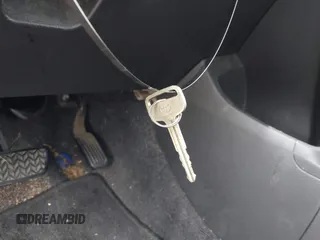 2007 Toyota Yaris с VIN JTDBT923971084996, выставлен на аукционе IAAI как лот 42471057 с пробегом 261 200 миль миль и . История ставок и продаж доступна на DreamBid. Изображение 11.