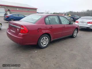2006 Chevrolet Malibu LS w/1LS with VIN 1G1ZS51F66F288803, listed as a IAAI auction lot 41951203 with 125,135 mi miles. Bid and sale history available at carsss.com. Image 4.