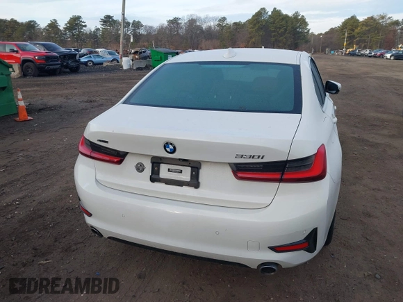2022 BMW 3 Series 330i xDrive with VIN 3MW5R7J07N8C22774, listed as a IAAI auction lot 41649369 with 22,956 mi miles. Bid and sale history available at carsss.com. Image 16.