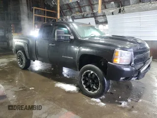 2012 Chevrolet Silverado 1500 LT with VIN 1GCRKSE76CZ106293, listed as a Copart auction lot 47246805 with 239,082 mi miles and Non Repairable. Bid and sale history available at DreamBid. Image 4.