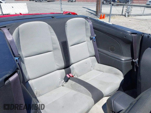 2013 Chevrolet Camaro LT z VIN 2G1FB3D34D9104778, wystawiony jako IAAI lot #42229416 z przebiegiem 99 123 mil mil oraz . Historia ofert i sprzedaży dostępna na DreamBid. Obrazek 8.
