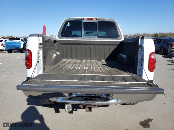 2001 Ford F-150 SuperCrew XLT with VIN 1FTRW07L11KE06364, listed as a Copart auction lot 85957154 with 0 mi miles and Salvage Title. Bid and sale history available at carsss.com. Image 6.