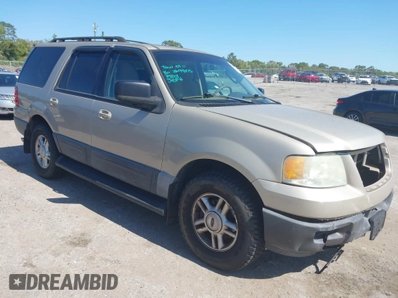 2005 Ford Expedition Special Service with VIN 1FMPU16525LB02834, listed as a IAAI auction lot 42054876 with 105,577 mi miles and . Bid and sale history available at DreamBid. Image 1.