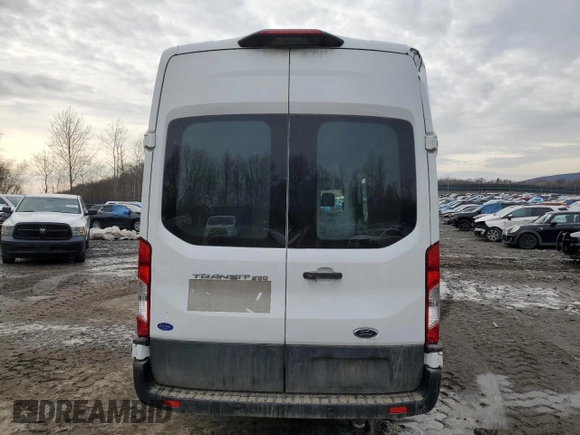2021 Ford Transit Cargo с VIN 1FTBR3X84MKA93837, выставлен на аукционе Copart как лот 45632745 с пробегом 215 560 миль миль и Списание • Salvage title. История ставок и продаж доступна на DreamBid. Изображение 6.
