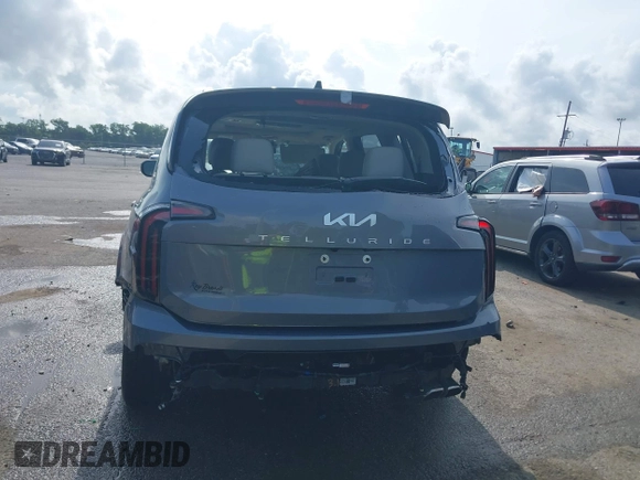 2023 Kia Telluride EX с VIN 5XYP34GC6PG382858, выставлен на аукционе IAAI как лот 42334256 с пробегом 48 684 миль миль и . История ставок и продаж доступна на DreamBid. Изображение 17.
