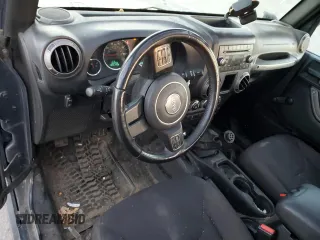 2018 Jeep Wrangler Unlimited Sport with VIN 1C4BJWDG6JL898068, listed as a Copart auction lot 80882454 with 128,136 mi miles and Salvage title. Bid and sale history available at DreamBid. Image 8.