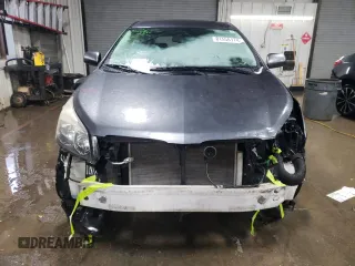 2009 Pontiac Vibe w/1SA with VIN 5Y2SP67859Z459603, listed as a Copart auction lot 81558174 with 127,006 mi miles and Salvage Title. Bid and sale history available at carsss.com. Image 5.