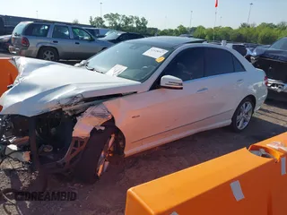 2012 Mercedes-Benz E 350 Luxury with VIN WDDHF8JB7CA601894, listed as a IAAI auction lot 42128317 with 68,735 mi miles and . Bid and sale history available at carsss.com. Image 16.