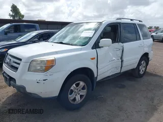 2008 Honda Pilot VP with VIN 5FNYF28258B012015, listed as a IAAI auction lot 41938695 with 181,967 mi miles and . Bid and sale history available at carsss.com. Image 2.