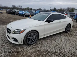2019 Mercedes-Benz C 300 with VIN WDDWJ8EB6KF843271, listed as a Copart auction lot 52923985 with 139,948 mi miles and Clean Title. Bid and sale history available at carsss.com. Image 1.