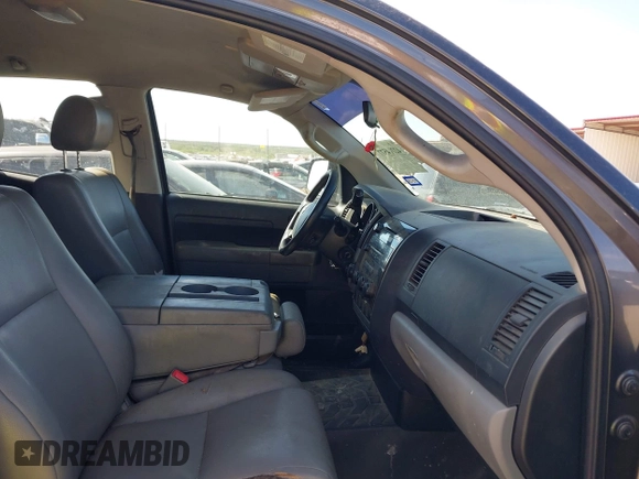 2013 Toyota Tundra с VIN 5TFRM5F12DX057483, выставлен на аукционе IAAI как лот 42214577 с пробегом 251 557 миль миль и . История ставок и продаж доступна на DreamBid. Изображение 5.