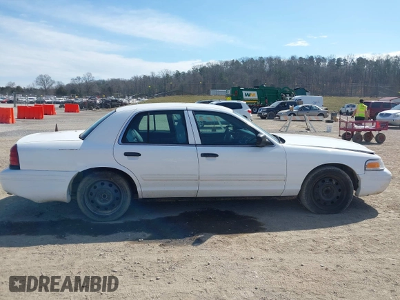 2010 Ford Police Interceptor с VIN 2FABP7BVXAX127417, выставлен на аукционе IAAI как лот 41721845 с пробегом Не указан миль и . История ставок и продаж доступна на DreamBid. Изображение 13.