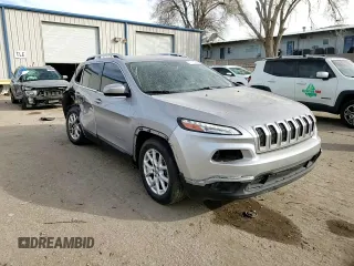 2018 Jeep Cherokee Latitude with VIN 1C4PJLCB7JD539767, listed as a Copart auction lot 87133824 with 161,979 mi miles and Salvage Title. Bid and sale history available at carsss.com. Image 10.