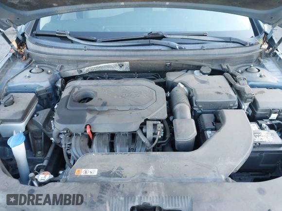 2015 Hyundai Sonata 2.4L SE with VIN 5NPE24AF3FH257823, listed as a IAAI auction lot 41226098 with 101,043 mi miles. Bid and sale history available at carsss.com. Image 10.