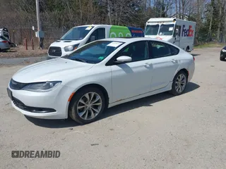 2015 Chrysler 200 S with VIN 1C3CCCBB6FN573571, listed as a IAAI auction lot 42125624 with 171,933 mi miles. Bid and sale history available at carsss.com. Image 2.