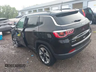 2018 Jeep Compass Limited with VIN 3C4NJDCB1JT354234, listed as a IAAI auction lot 39985028 with 76,293 mi miles. Bid and sale history available at carsss.com. Image 3.