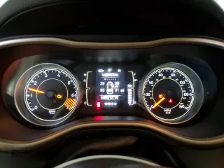 2015 Jeep Cherokee Sport с VIN 1C4PJLABXFW642941, выставлен на аукционе Copart как лот 58426695 с пробегом 134 210 миль миль и Списание • Salvage title. История ставок и продаж доступна на DreamBid. Изображение 9.