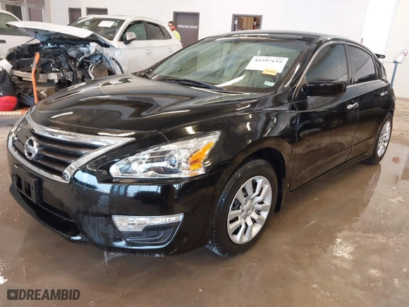 2015 Nissan Altima 2.5 SV with VIN 1N4AL3AP1FC594670, listed as a IAAI auction lot 41597155 with 67,594 mi miles. Bid and sale history available at carsss.com. Image 18.