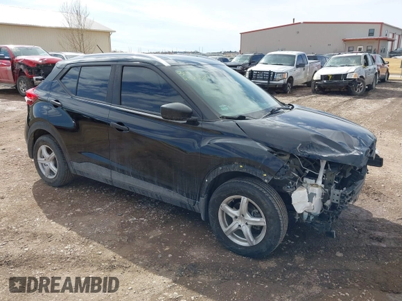 2019 Nissan Kicks S with VIN 3N1CP5CU7KL564239, listed as a IAAI auction lot 41723365 with 34,244 mi miles and . Bid and sale history available at carsss.com. Image 1.