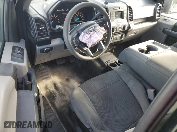 2016 Ford F-150 XL с VIN 1FTEX1CP8GFC12832, выставлен на аукционе Copart как лот 52437755 с пробегом 200 187 миль миль и На запчасти • Non repairable. История ставок и продаж доступна на DreamBid. Изображение 8.