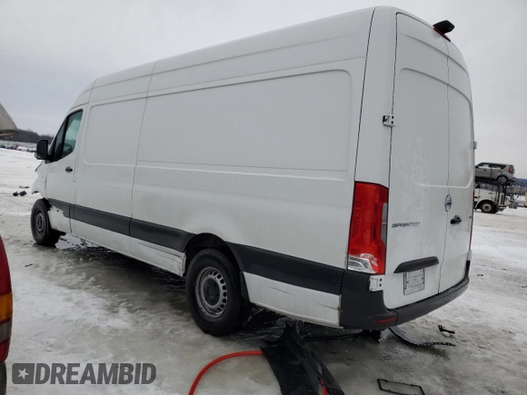 2021 Freightliner Sprinter z VIN W2Y40CHY4MT068916, wystawiony jako Copart lot #45091765 z przebiegiem 89 822 mil mil oraz Szkody całkowita. Historia ofert i sprzedaży dostępna na DreamBid. Obrazek 2.