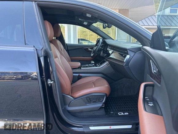 2019 Audi Q8 Premium Plus with VIN WA1EVAF16KD031014, listed as a IAAI auction lot 42193903 with 116,056 mi miles and . Bid and sale history available at DreamBid. Image 5.