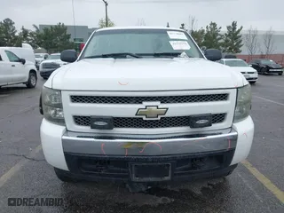 2007 Chevrolet Silverado 1500 LT w/1LT with VIN 1GCEC19J97E515977, listed as a IAAI auction lot 41774684 with 145,185 mi miles. Bid and sale history available at carsss.com. Image 11.
