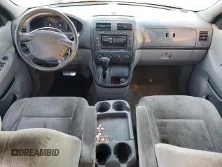 2004 Kia Sedona LX with VIN KNDUP131546611507, listed as a Copart auction lot 82050794 with 200,426 mi miles and Clean Title. Bid and sale history available at carsss.com. Image 8.