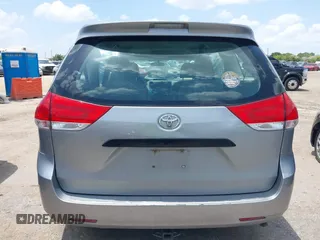 2013 Toyota Sienna L with VIN 5TDZK3DCXDS403672, listed as a IAAI auction lot 42843593 with 178,046 mi miles and . Bid and sale history available at DreamBid. Image 16.