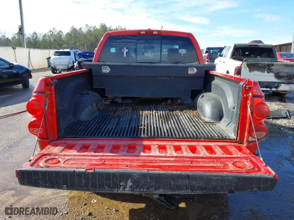 2008 Dodge Ram 1500 SLT with VIN 1D7HA18N08J154287, listed as a IAAI auction lot 41278429 with 223,650 mi miles. Bid and sale history available at carsss.com. Image 17.