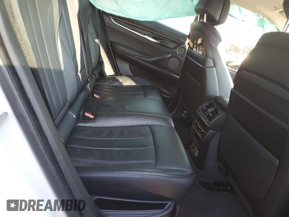 2016 BMW X6 xDrive50i with VIN 5UXKU6C52G0R99950, listed as a Copart auction lot 83029484 with 33,022 mi miles and Salvage Title. Bid and sale history available at carsss.com. Image 11.