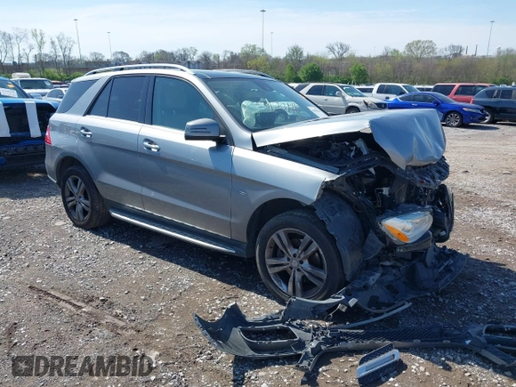 2012 Mercedes-Benz M ML 350 with VIN 4JGDA5HB3CA029777, listed as a IAAI auction lot 41905904 with 64,588 mi miles. Bid and sale history available at carsss.com. Image 1.