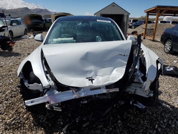 2023 Tesla Model 3 Performance z VIN 5YJ3E1EC1PF706879, wystawiony jako Copart lot #53369295 z przebiegiem 15 825 mil mil oraz Szkoda całkowita • Salvage title. Historia ofert i sprzedaży dostępna na DreamBid. Obrazek 5.