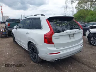 2018 Volvo XC90 Momentum z VIN YV4A22PK6J1337167, wystawiony jako IAAI lot #42146617 z przebiegiem 95 500 mil mil oraz . Historia ofert i sprzedaży dostępna na DreamBid. Obrazek 3.