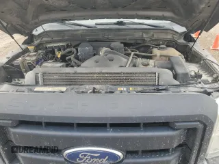 2013 Ford F-250 XL with VIN 1FT7X2B68DEB47487, listed as a Copart auction lot 85341004 with 194,035 mi miles and Salvage Title. Bid and sale history available at DreamBid. Image 12.