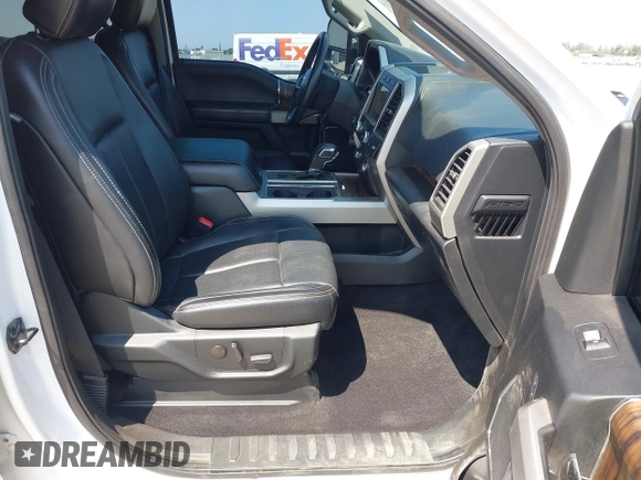 2020 Ford F-150 XL z VIN 1FTFW1E49LKE65329, wystawiony jako IAAI lot #42436835 z przebiegiem 53 581 mil mil oraz . Historia ofert i sprzedaży dostępna na DreamBid. Obrazek 5.