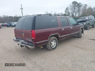 1999 Chevrolet Suburban with VIN 3GNEC16R5XG114890, listed as a IAAI auction lot 41345029 with 274,687 mi miles. Bid and sale history available at carsss.com. Image 4.