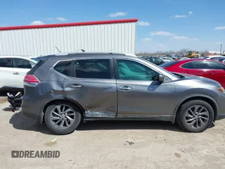 2016 Nissan Rogue SV with VIN 5N1AT2MTXGC874078, listed as a IAAI auction lot 41838624 with 140,561 mi miles. Bid and sale history available at carsss.com. Image 13.