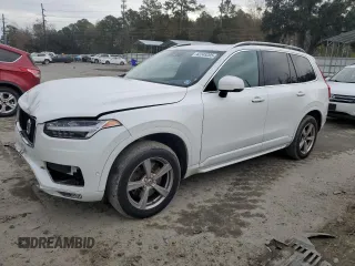 2018 Volvo XC90 Momentum with VIN YV4102PK2J1352383, listed as a Copart auction lot 42245205 with 105,305 mi miles and Salvage Title. Bid and sale history available at carsss.com. Image 1.