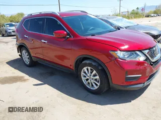 2020 Nissan Rogue S z VIN 5N1AT2MT9LC765685, wystawiony jako IAAI lot #41986221 z przebiegiem 39 618 mil mil oraz . Historia ofert i sprzedaży dostępna na DreamBid. Obrazek 1.