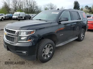 2015 Chevrolet Tahoe LT z VIN 1GNSKBKC8FR102132, wystawiony jako Copart lot #52528575 z przebiegiem 210 201 mil mil oraz Szkoda całkowita • Salvage title. Historia ofert i sprzedaży dostępna na DreamBid. Obrazek 1.