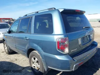 2008 Honda Pilot EX-L with VIN 5FNYF28528B018817, listed as a IAAI auction lot 41608185 with 206,094 mi miles. Bid and sale history available at carsss.com. Image 13.