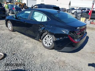 2025 Toyota Camry LE with VIN 4T1DAACK5SU008670, listed as a IAAI auction lot 41821572 with 131,475 mi miles and . Bid and sale history available at DreamBid. Image 3.