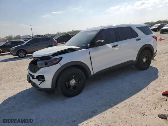 2021 Ford Police Interceptor Utility with VIN 1FM5K8AB6MGA64311, listed as a Copart auction lot 44895485 with 71,665 mi miles and Non Repairable. Bid and sale history available at carsss.com. Image 1.