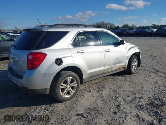 2015 Chevrolet Equinox LT with VIN 2GNALBEK8F1121655, listed as a IAAI auction lot 41248101 with 215,461 mi miles. Bid and sale history available at carsss.com. Image 4.